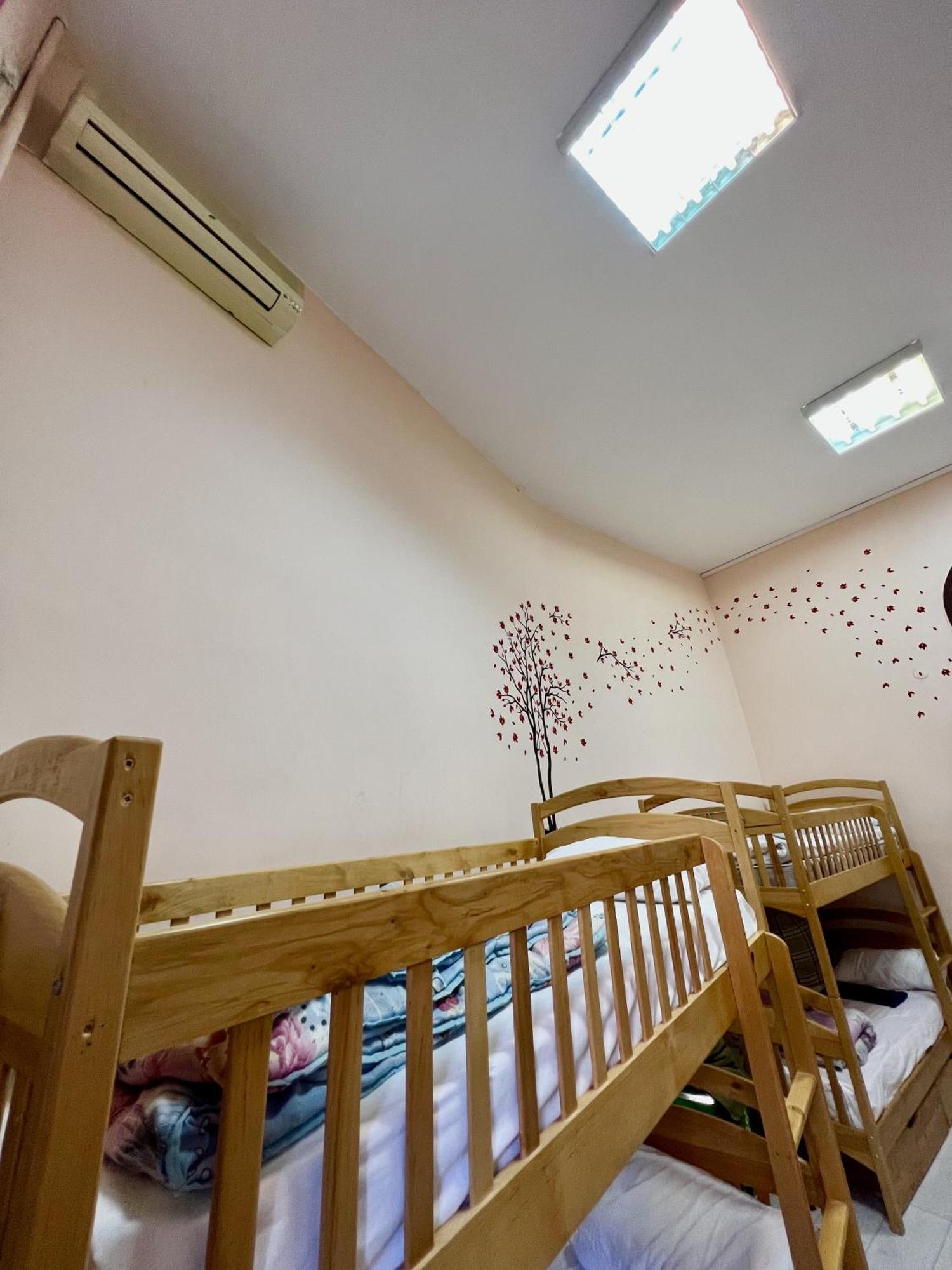 Dja Hostel Kijev Kültér fotó